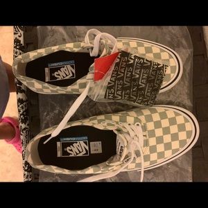New with tags vans